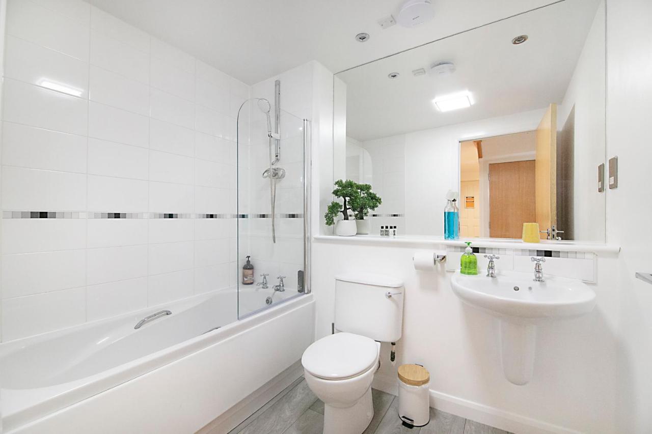 Bannermill Place Lodge ✪ Grampian Lettings Ltd 애버딘 외부 사진